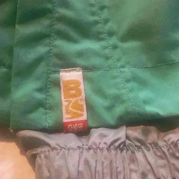 Bonfire Destiny snowboarding pants - Picture 8 of 13